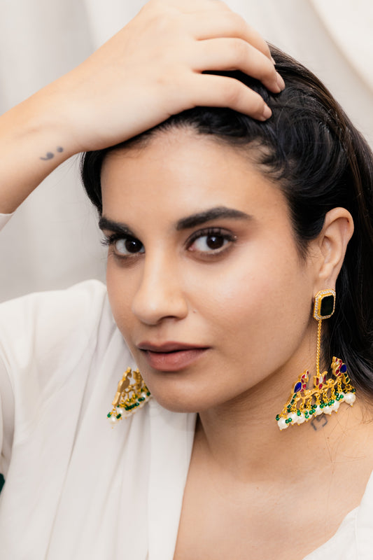 Mor Emerald Danglers