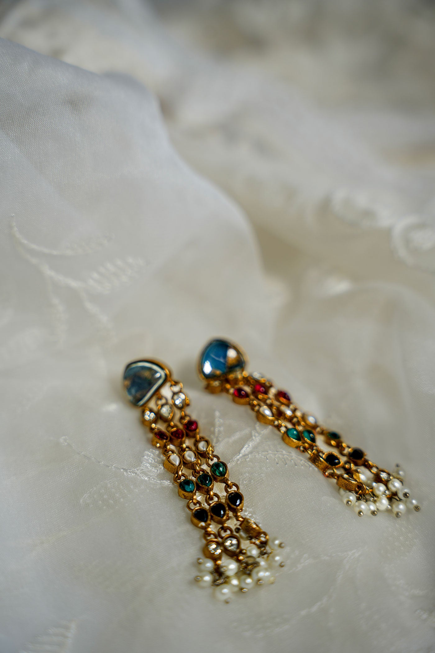 Raahi Earrings