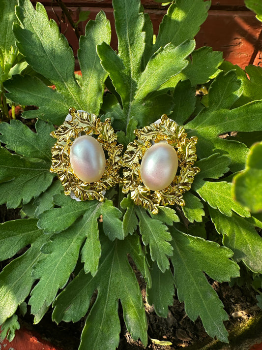 Victoria Pearl Earrings