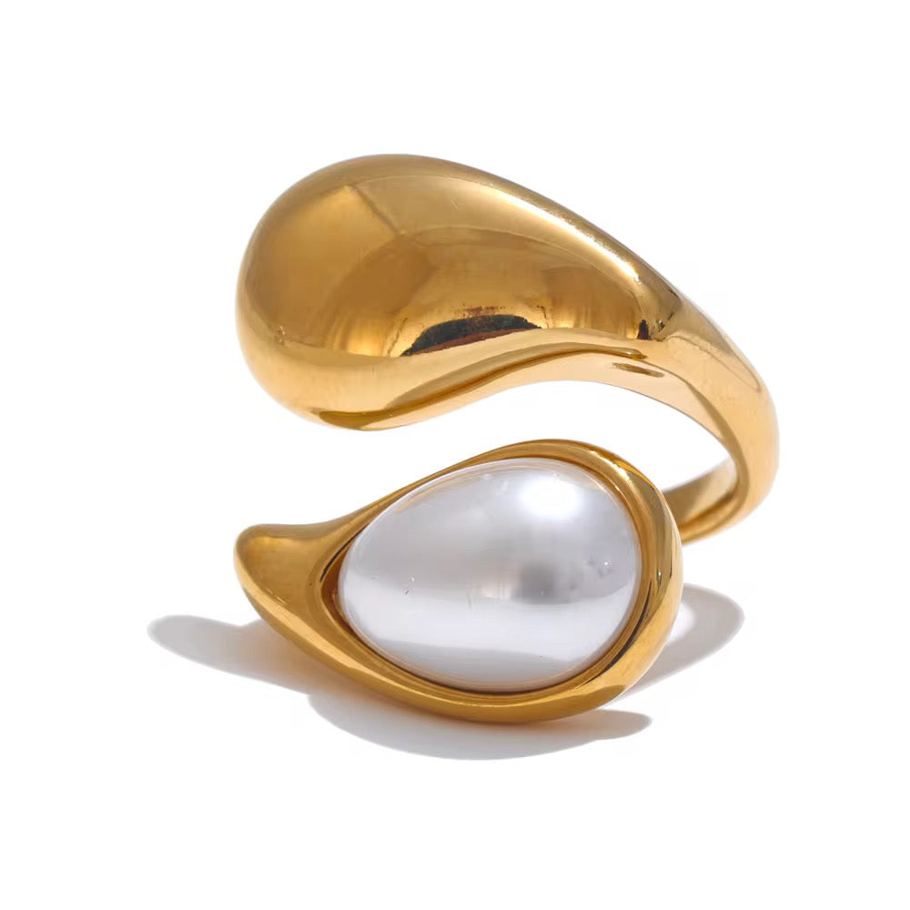 Pearl Drop Hug Ring