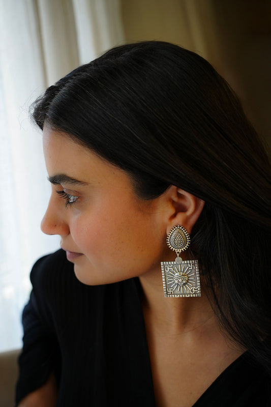 Soor Earrings