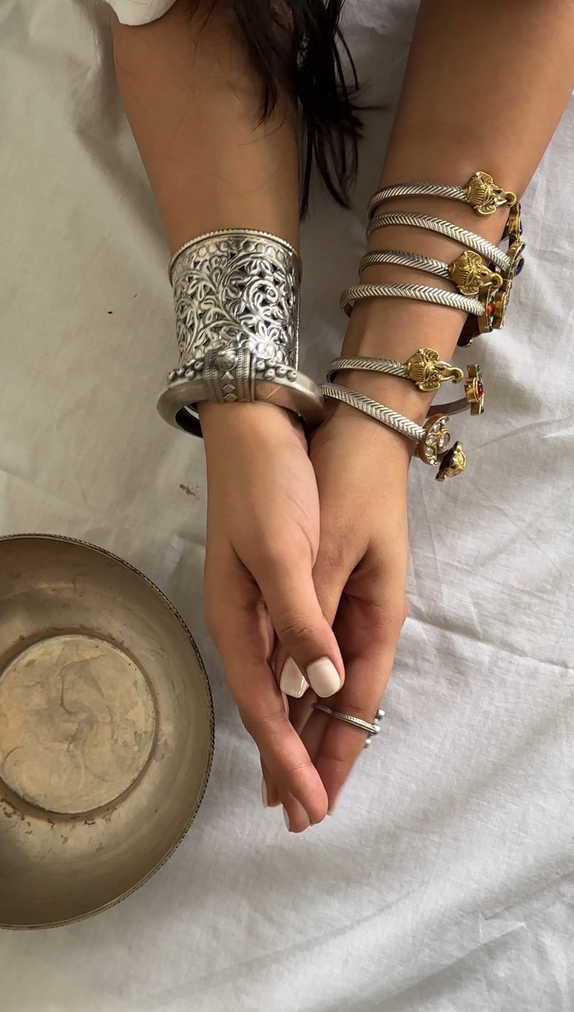 Jaal cuff