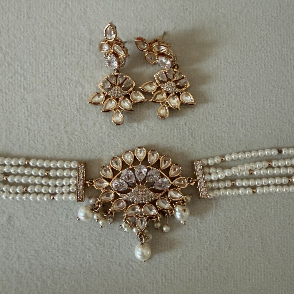 Astha Pearl Choker set
