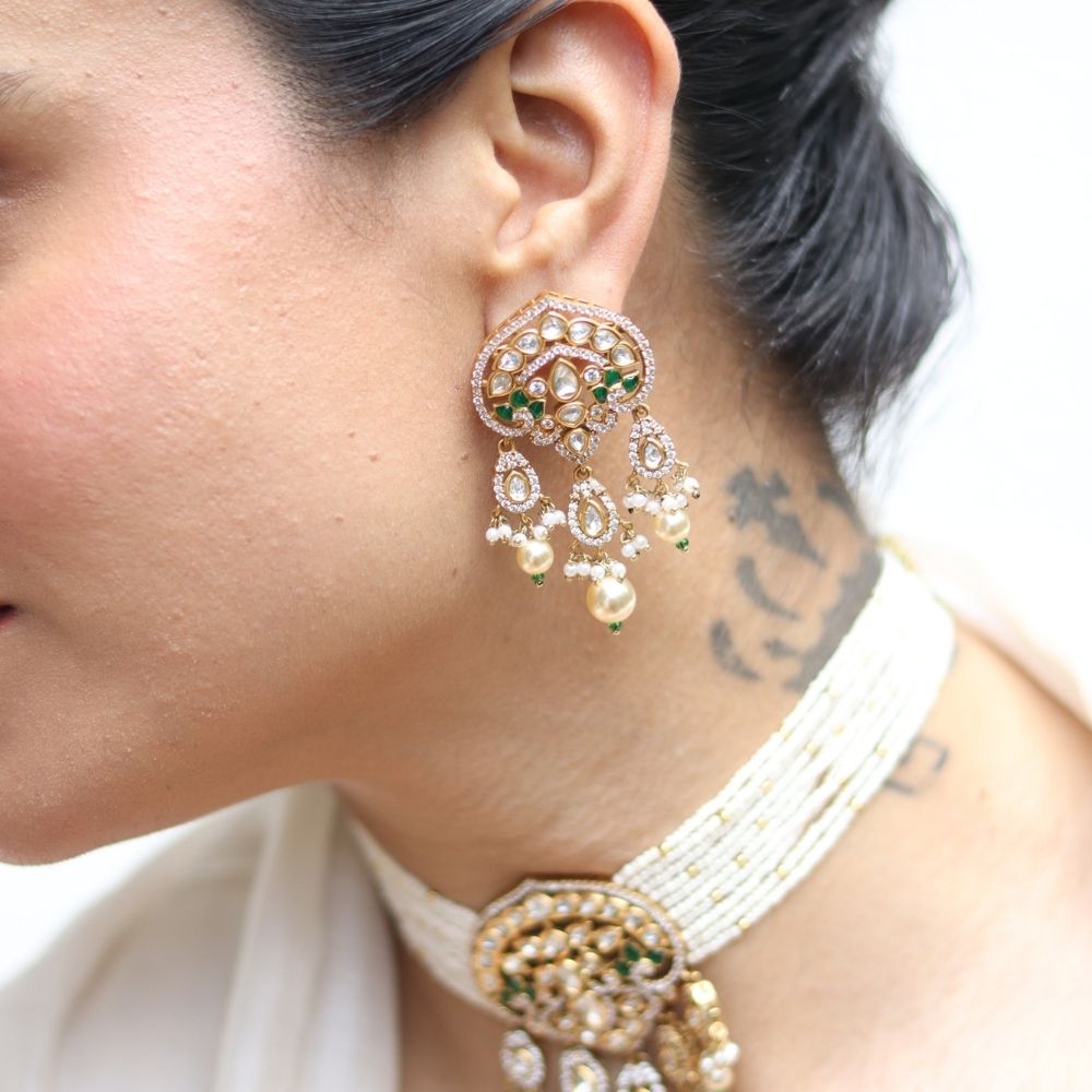 Anam Choker set