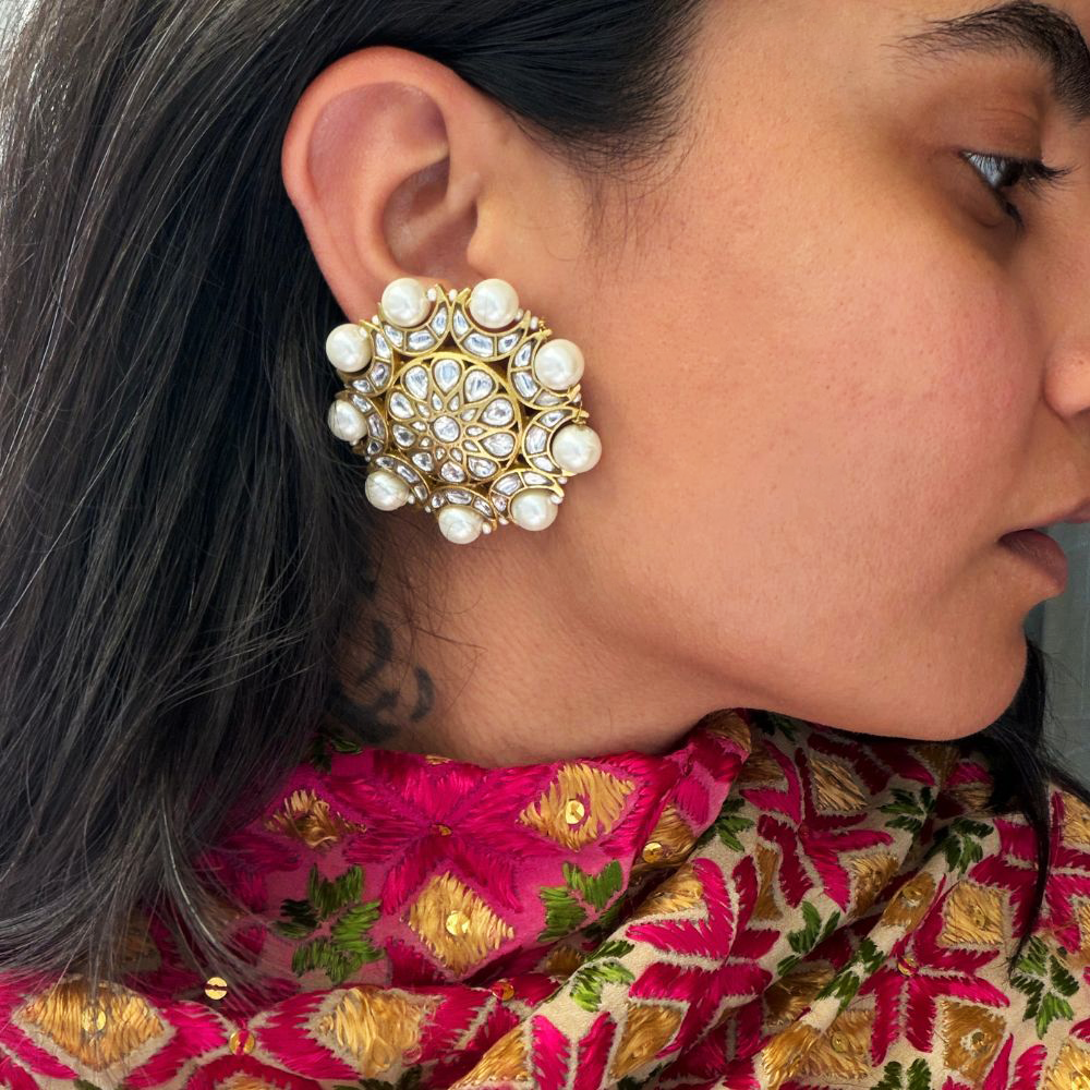 Chandani Studs