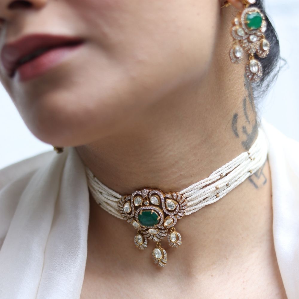 Tashya Choker set
