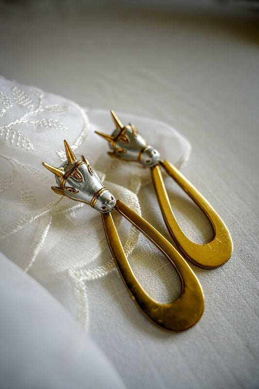 Lira Earrings