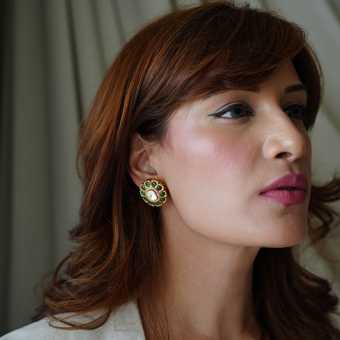Kaavya Studs