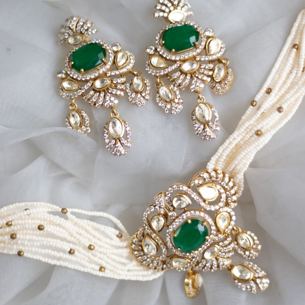 Tashya Choker set