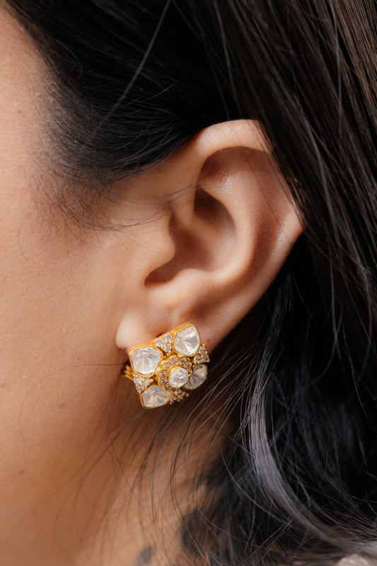 Reina Studs