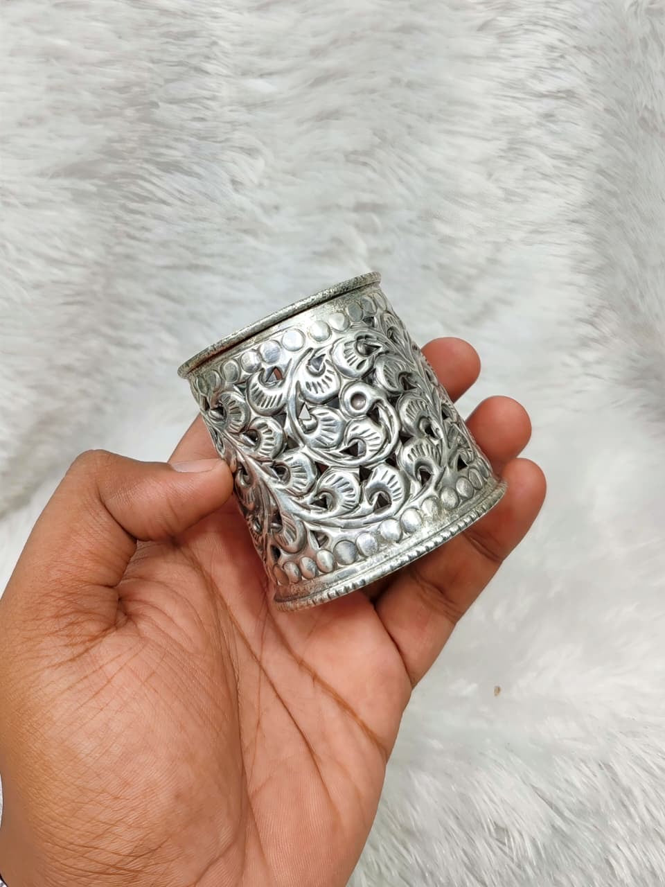 Jaal cuff