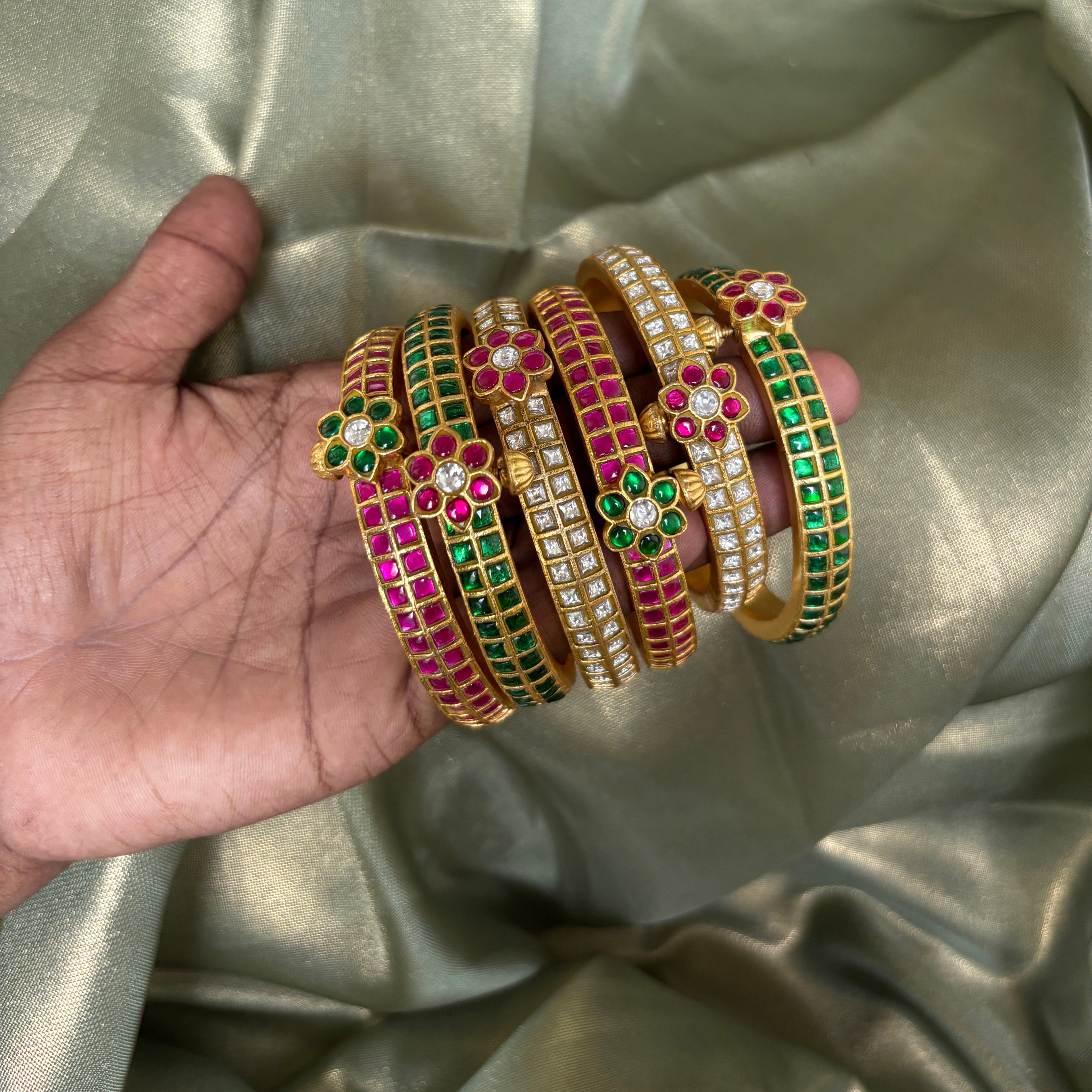Sita Bangle Set (size 2*8)