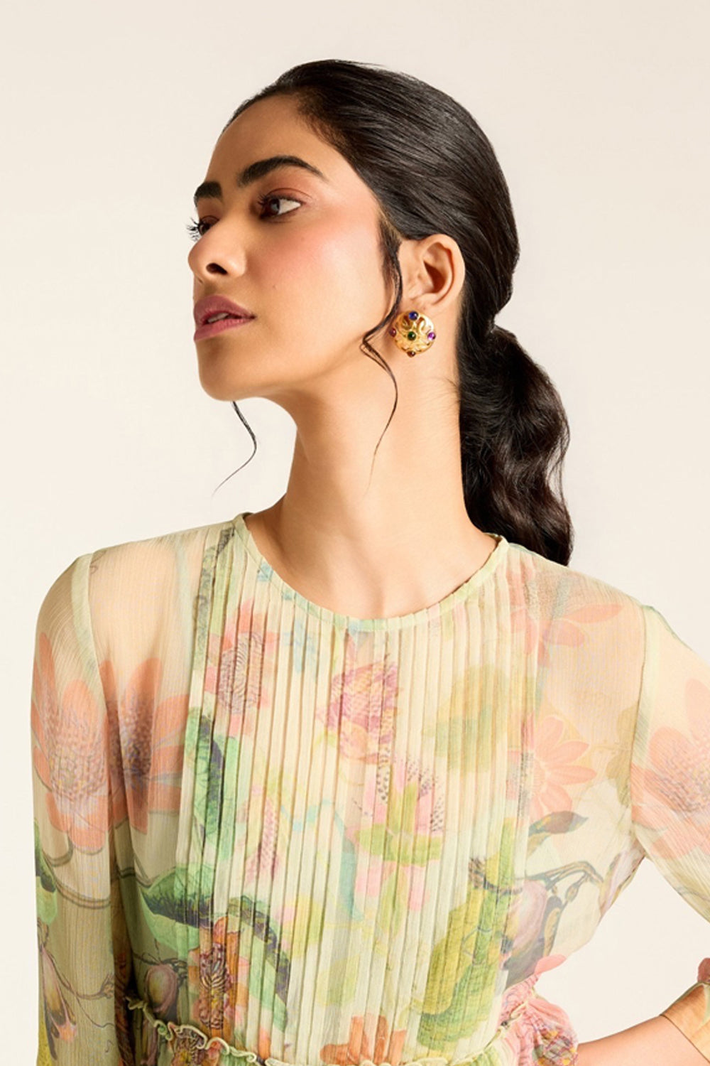 Khalesi Gold Studs