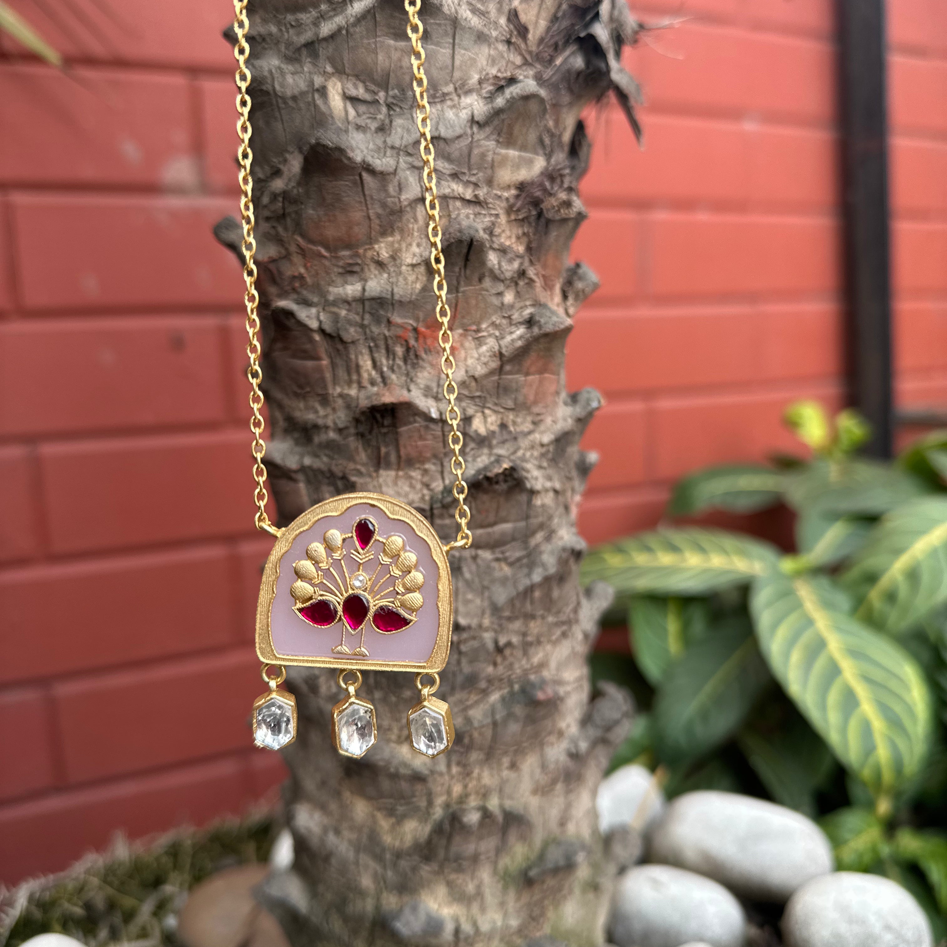 Mor MeenaKari Neck String