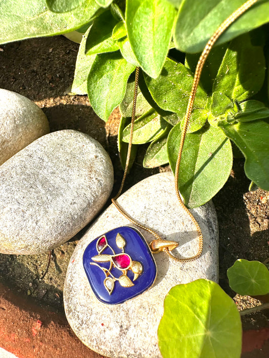 Tota MeenaKari Neck String