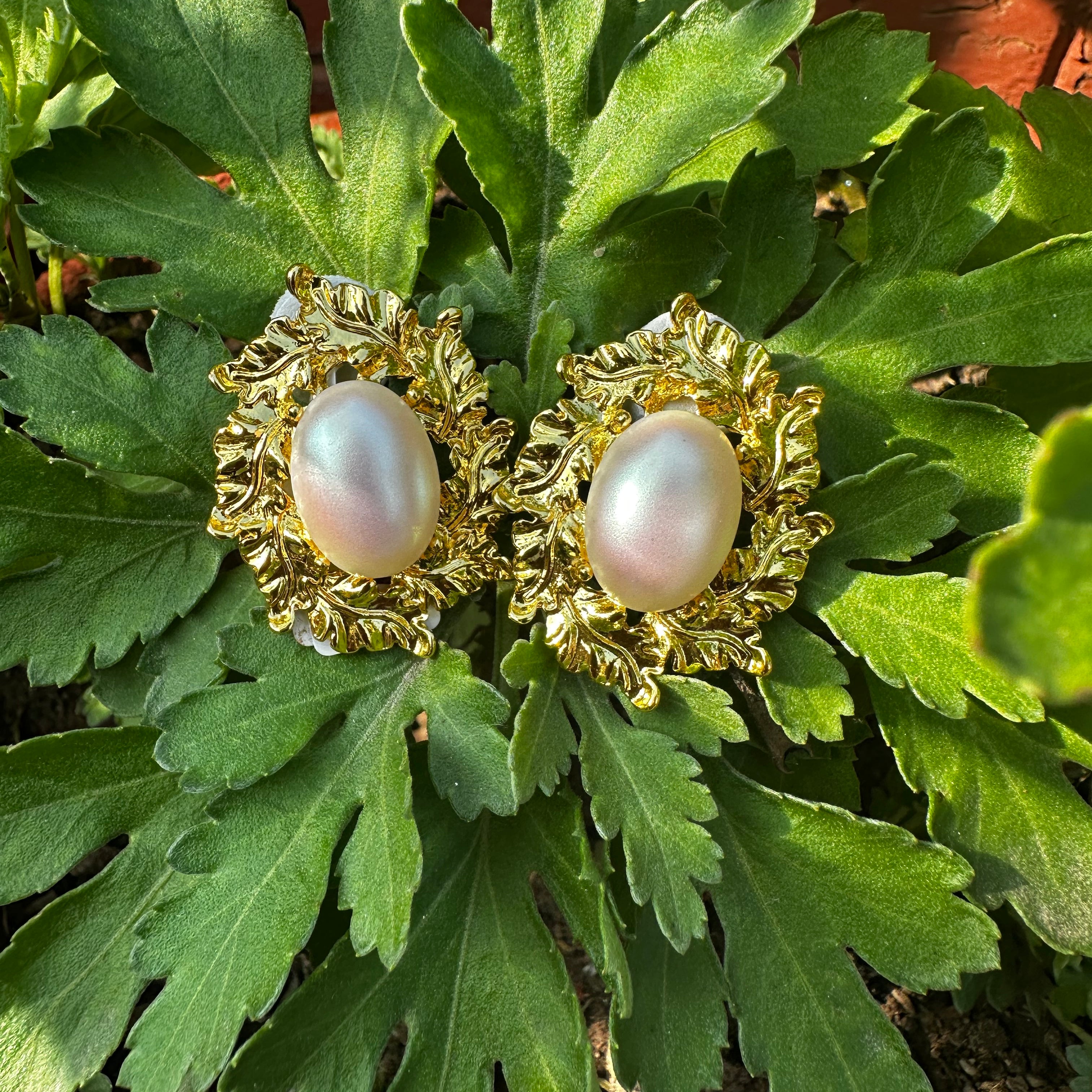 Victoria Pearl Earrings