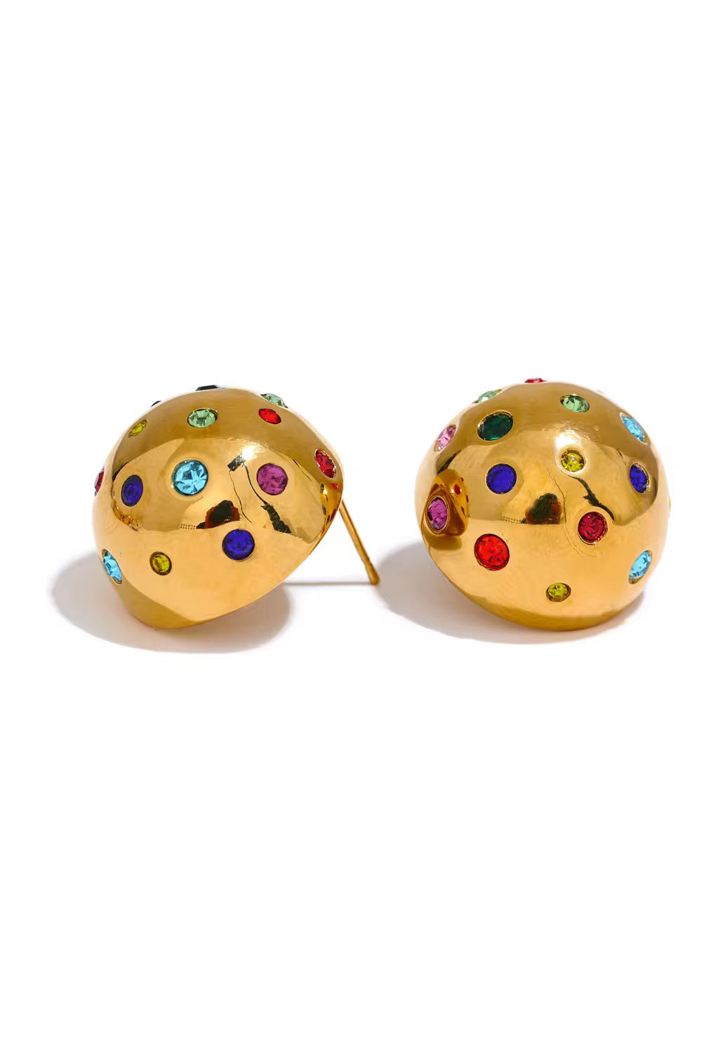 Cosmic studs
